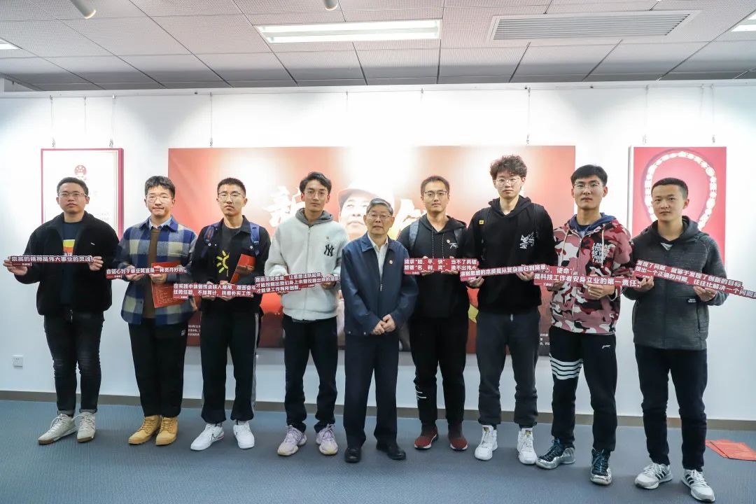 4d1ed816d39d46b797058c389609fbf8.jpg 4d1ed816d39d46b797058c389609fbf8.jpg