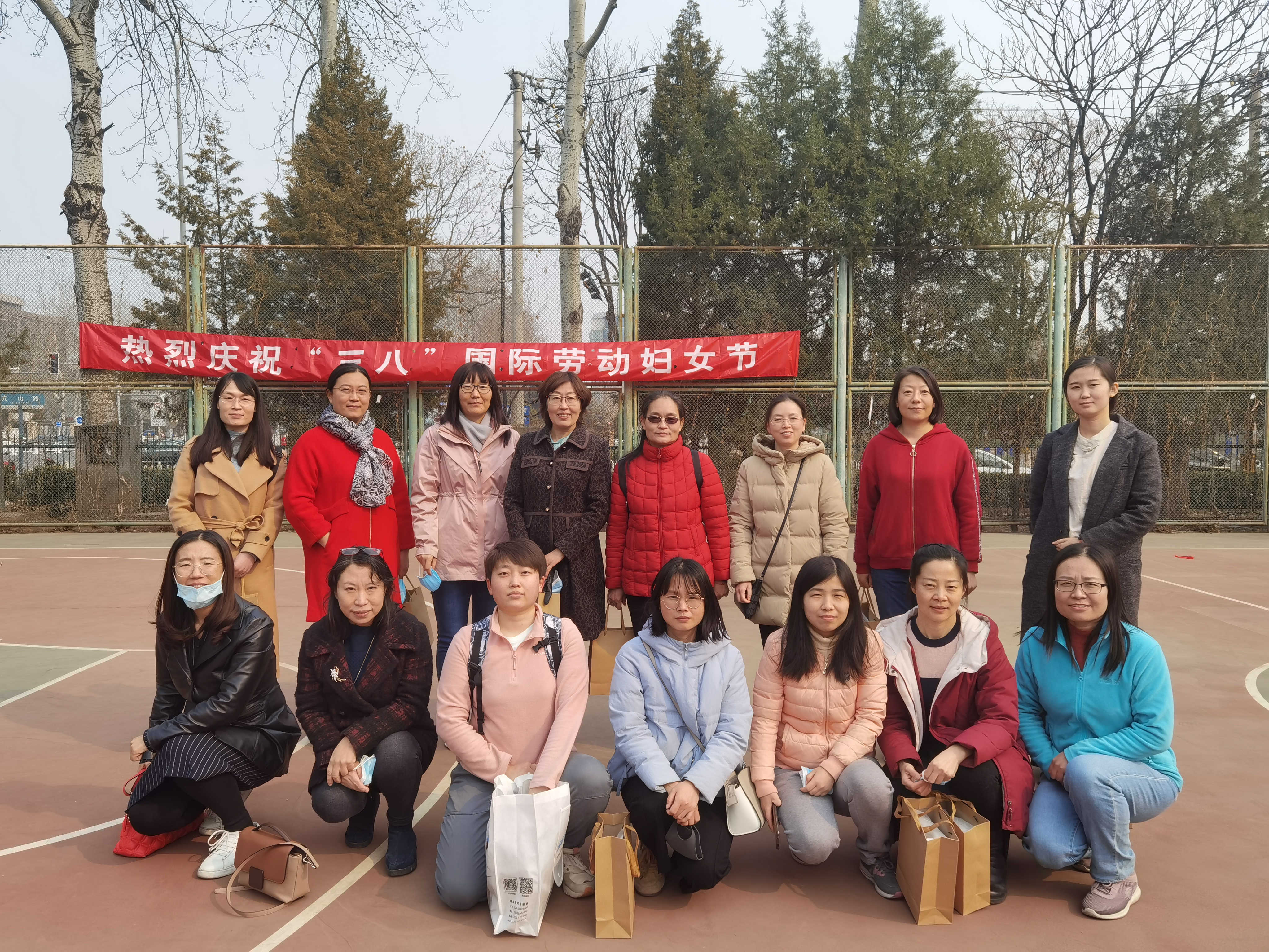 9dec52e7c017419b85ccb44a666f9d95.jpg 9dec52e7c017419b85ccb44a666f9d95.jpg