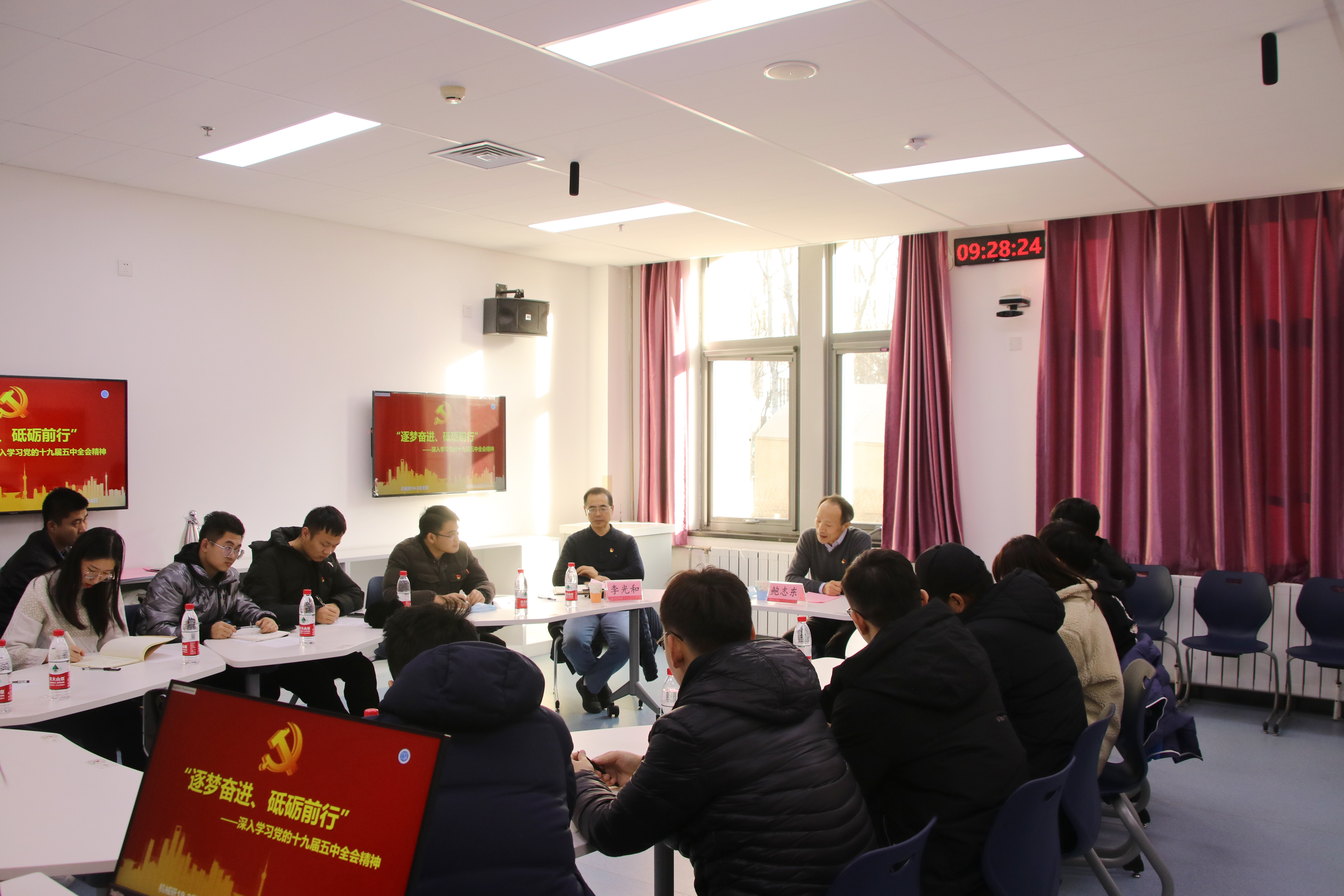 a68c220e62614fd4b8fbb05247fb0941.jpg a68c220e62614fd4b8fbb05247fb0941.jpg