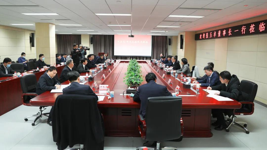 8e4f16b647b04e1b9a48218c87e41f02.jpg 8e4f16b647b04e1b9a48218c87e41f02.jpg