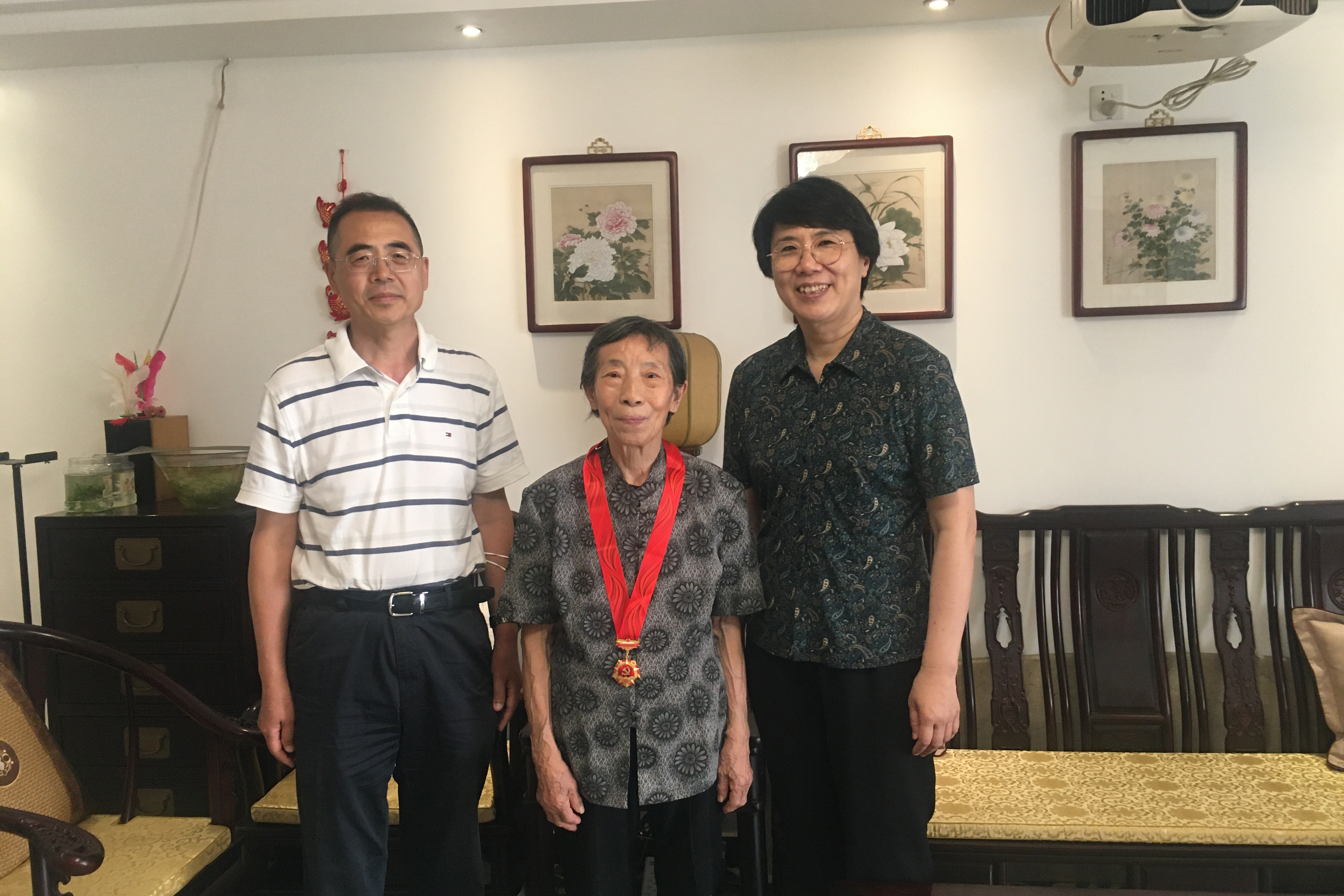 2b27ff4c824f4aa8bff535b2b97d054f.jpg 2b27ff4c824f4aa8bff535b2b97d054f.jpg