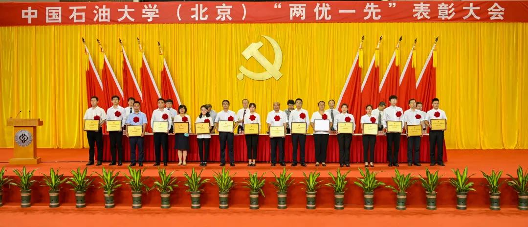 9a50c77f977d4ef7bd5340cacb279c96.jpg 9a50c77f977d4ef7bd5340cacb279c96.jpg