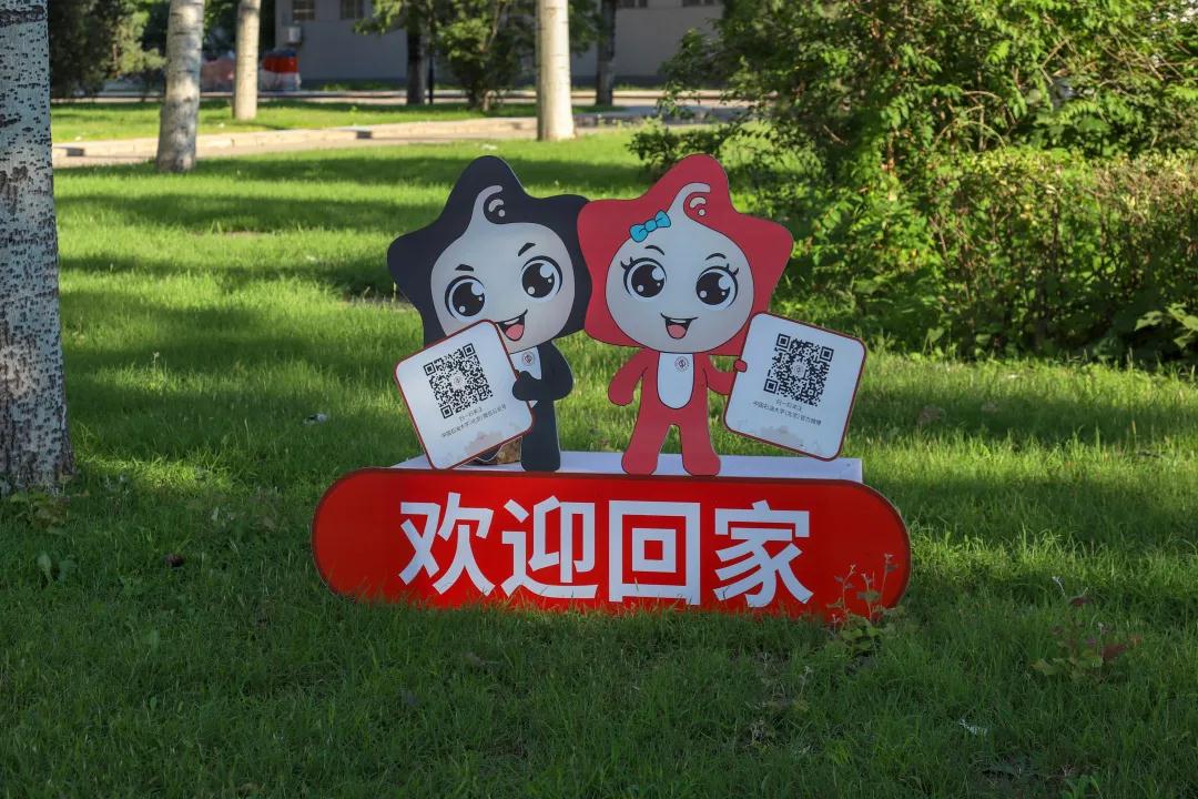 2e3d6947e0bc448eaced3c19b413541a.jpg 2e3d6947e0bc448eaced3c19b413541a.jpg