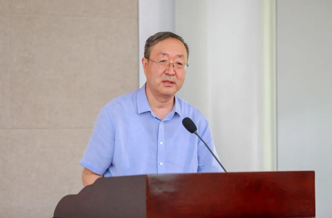 70a52f3f96924cebbaad40e8010c6024.jpg 70a52f3f96924cebbaad40e8010c6024.jpg