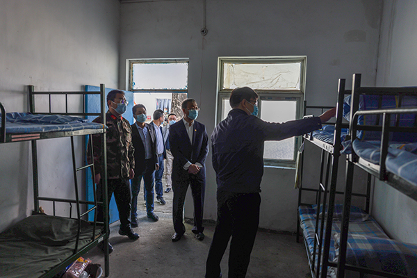 20210921_军训书记第一堂党课以及慰问 (15).jpg