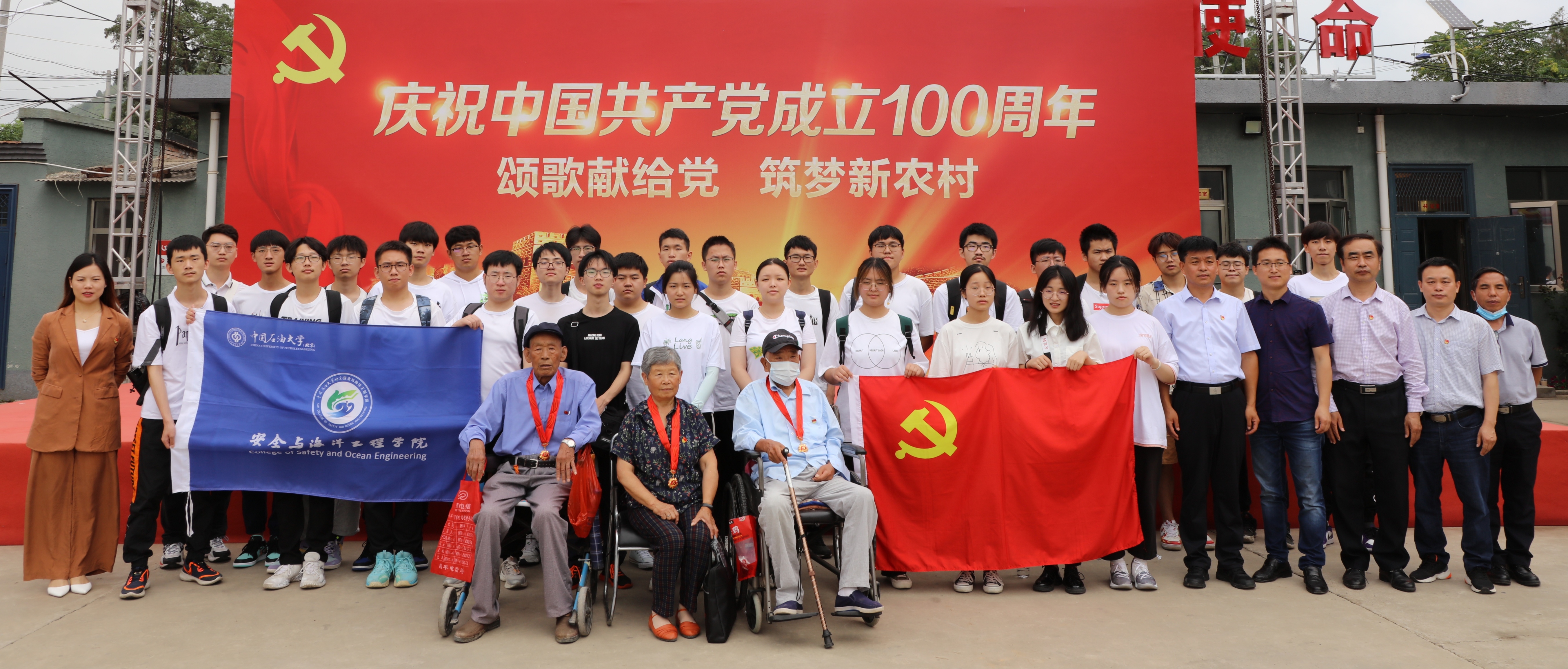 40e7971f3d22471b8ff20873b940ee0f.jpg 40e7971f3d22471b8ff20873b940ee0f.jpg