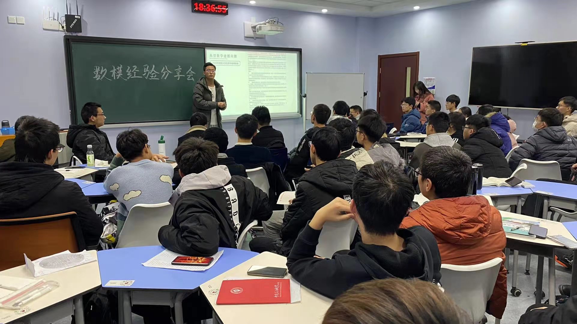 fff0fa17a40a47a4a674a425bfd17427.jpg fff0fa17a40a47a4a674a425bfd17427.jpg